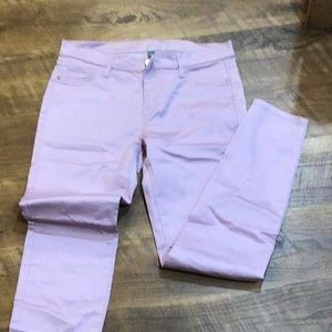 Beautiful slim pink paints